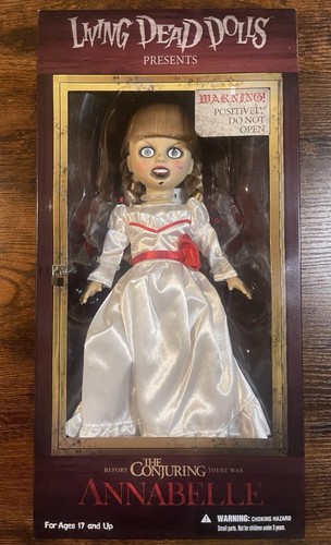 Living dead dolls - living, presents
